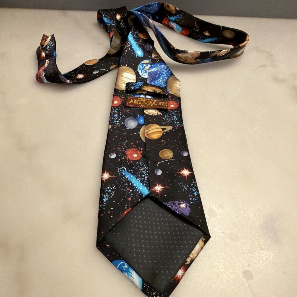 Museum Artifacts Men's Novelty Silk Necktie Solar System/Planets/Space/Astronomy - Picture 6 of 6